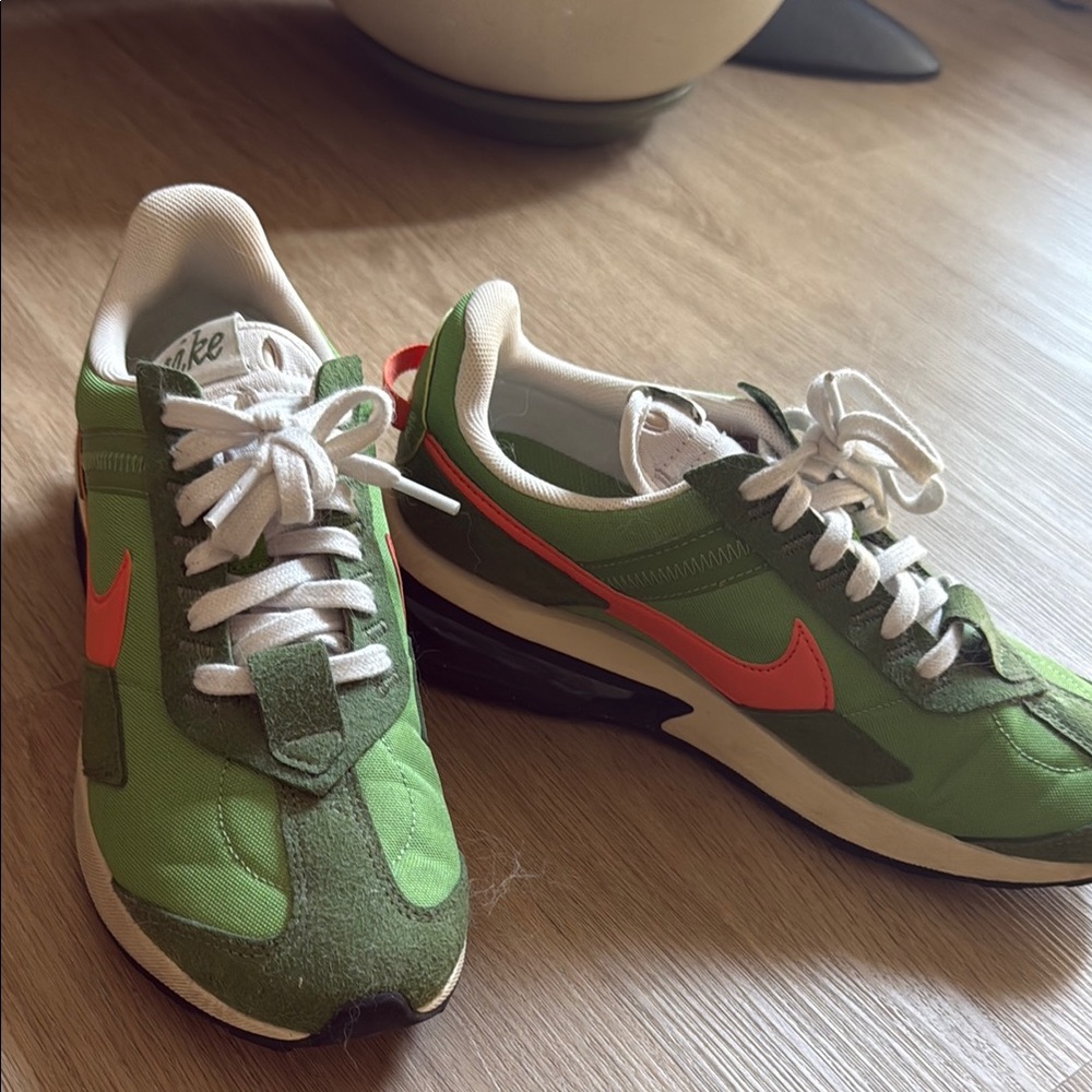 Nike Air Max Pre-Day Chlorophyll